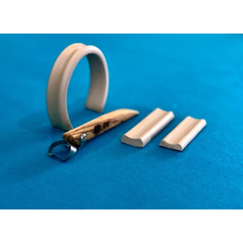 
  OUTIL EXTRUDEUSE A MAIN - FORME CONCAVE - R4 - Extrudeuses à main d'argile - Cigale et Fourmi