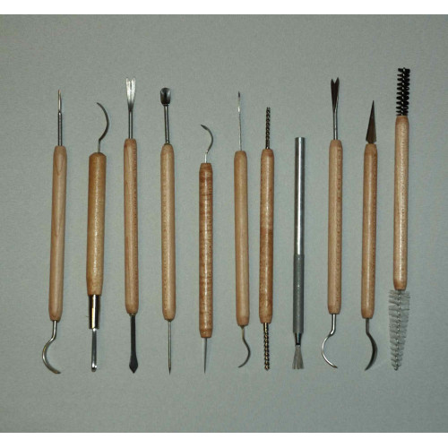 
  KIT DE 11 OUTILS DE MODELAGE C51 - Aiguilles et outils en acier - Cigale et Fourmi