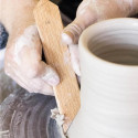 
  EBAUCHOIR BOIS 2 ANGLES 45X45X45 - Ébauchoirs Dirty Girls Pottery Tools - Cigale et Fourmi