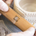 
  OUTIL DE CANNELURE FIL ONDULE - Fils à découper et de décors Dirty Girls Pottery Tools - Cigale et Fourmi
