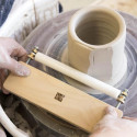 
  OUTIL DE DECOUPE FIL DROIT ET GRAND ROULEAU - Fils à découper et de décors Dirty Girls Pottery Tools - Cigale et Fourmi