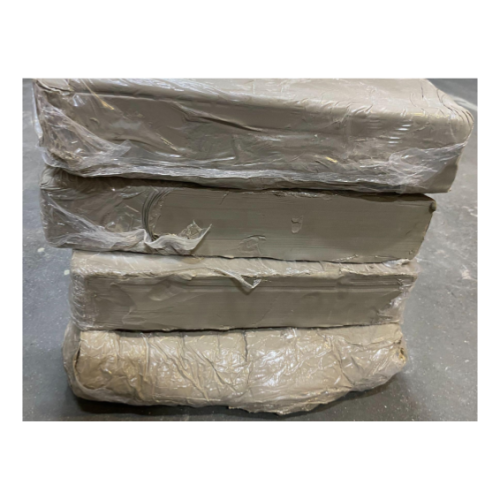 
  PRAF - GRES BLANC CHAMOTTE 0-0.5  SAC12.5 KG - SECHE - matériel poterie occasion - Cigale et Fourmi
  