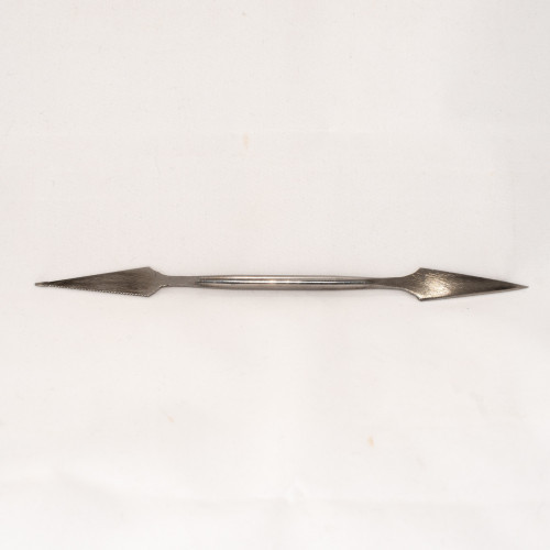 
  OUTIL EN ACIER TREMPE - N°2 - Aiguilles et outils en acier - Cigale et Fourmi