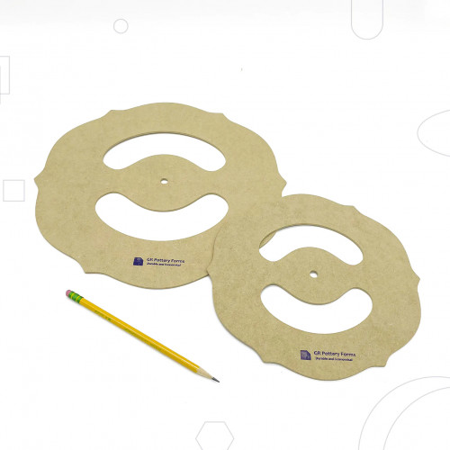 
  GABARIT EN BOIS IRIS- DECOR POUR BORD DE PLAT - PACK DE 2 - Moules et formes en bois GR Pottery Forms - Cigale et Fourmi